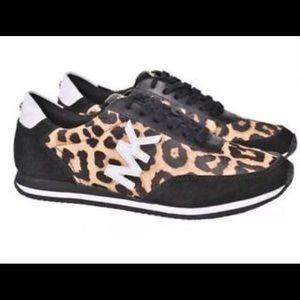 Michael Kors haircalf  Stanton trainer